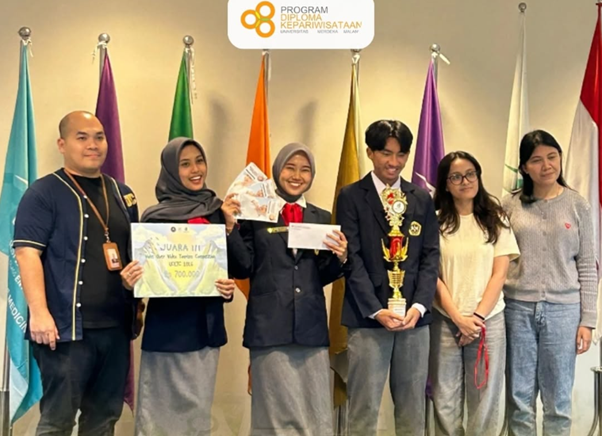 Mahasiswa D III Perjalanan Wisata UNMER Malang Raih Juara 3 Voice Over Video Tourism Competition 2026